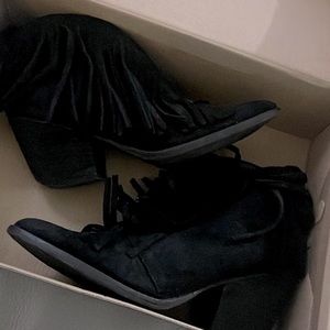 Ankle boots